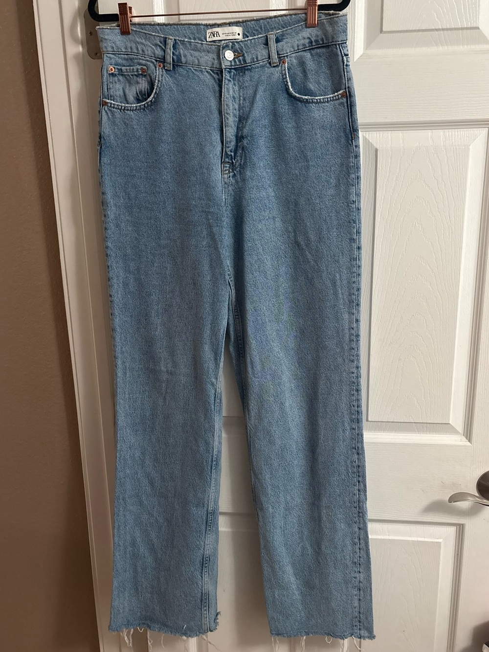 Zara wide leg denim jeans high waisted distressed hem 10 tall